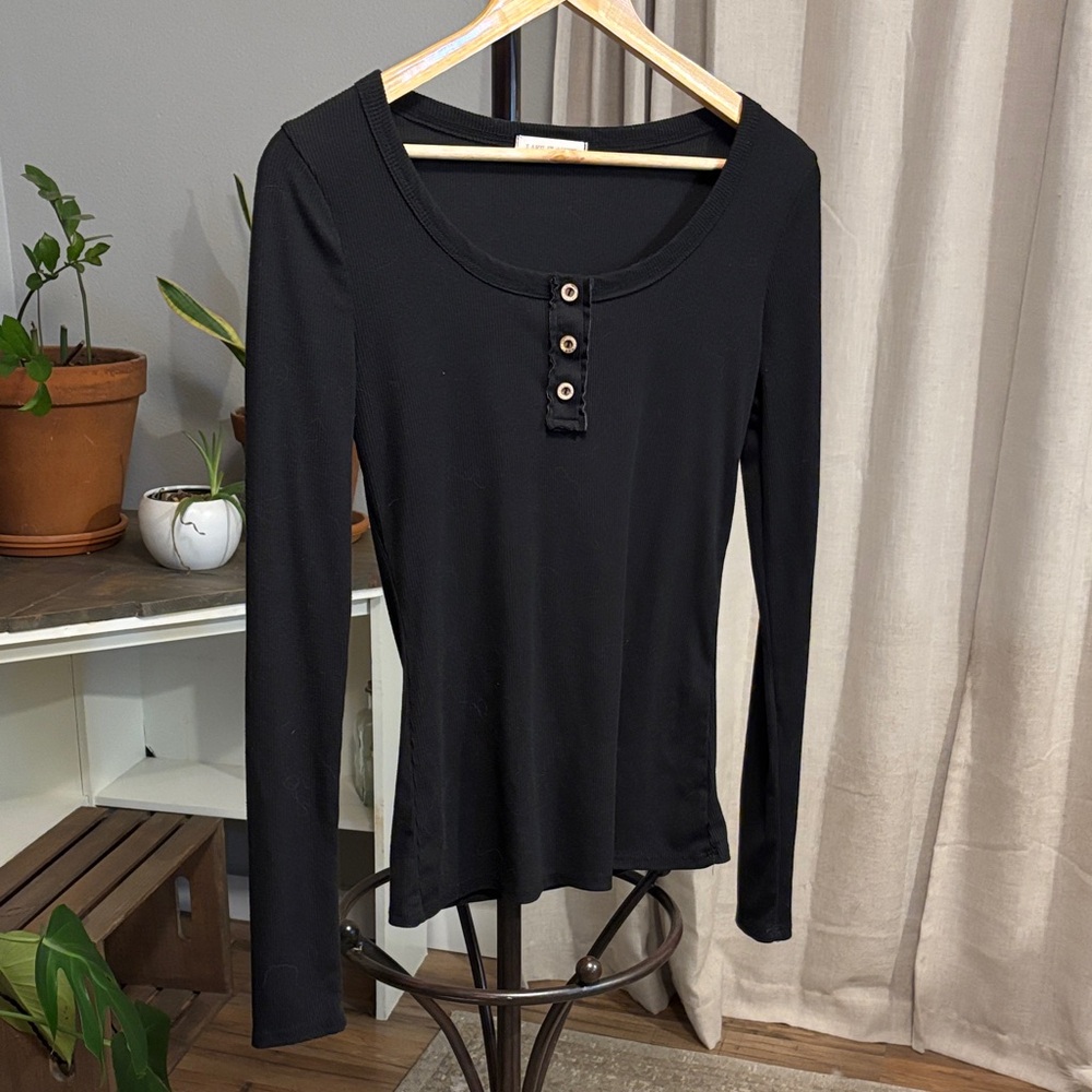 Classic Black Long Sleeve Women's Top